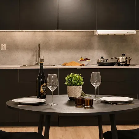 Apartment Spacious For Comfortable Living *